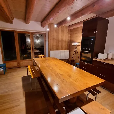 Holiday home Grande Maison Chaleureuse