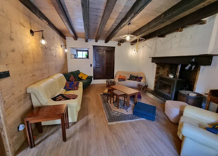 Grande Maison Chaleureuse Σπίτι διακοπών Bazus-Aure