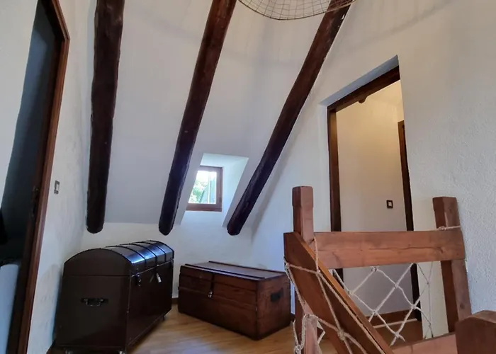 Grande Maison Chaleureuse *