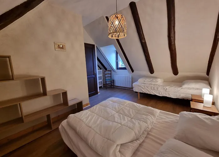 Grande Maison Chaleureuse Σπίτι διακοπών Bazus-Aure